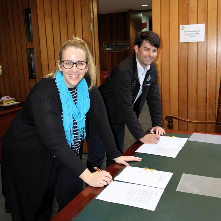 Frankston City Council,Kingston City Council,Nepean Partnership,Nepean corridor,Frankston mayoral vote,Frankston Kingston partnership,regional city agenda,Stronger Together Budget,cross-border projects,local government Victoria